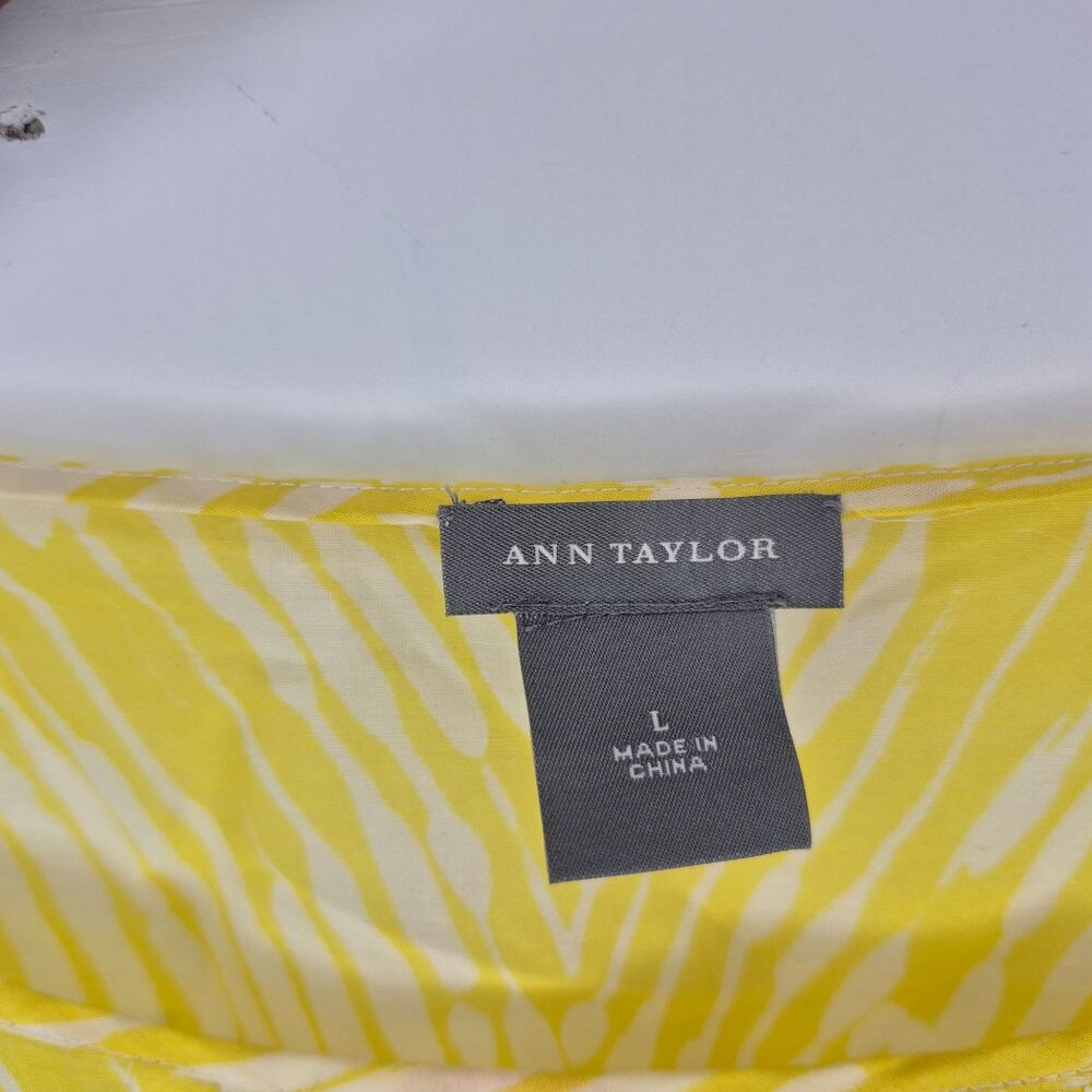 Ann Taylor Yellow Sleeveless Blouse L Cotton/Silk Blend Tropical Print Lightweig - Picture 3 of 6